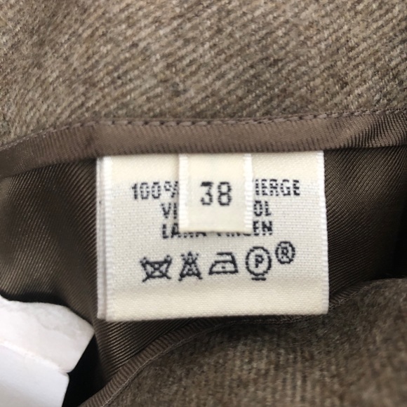 *SOLD* Belted Hermès wool skirt / Never worn - Picture 6 of 7